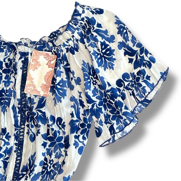 Band of the Free Off-Shoulder White Blue Floral Boho Lula Cropped Top- Small - Picture 5 of 8